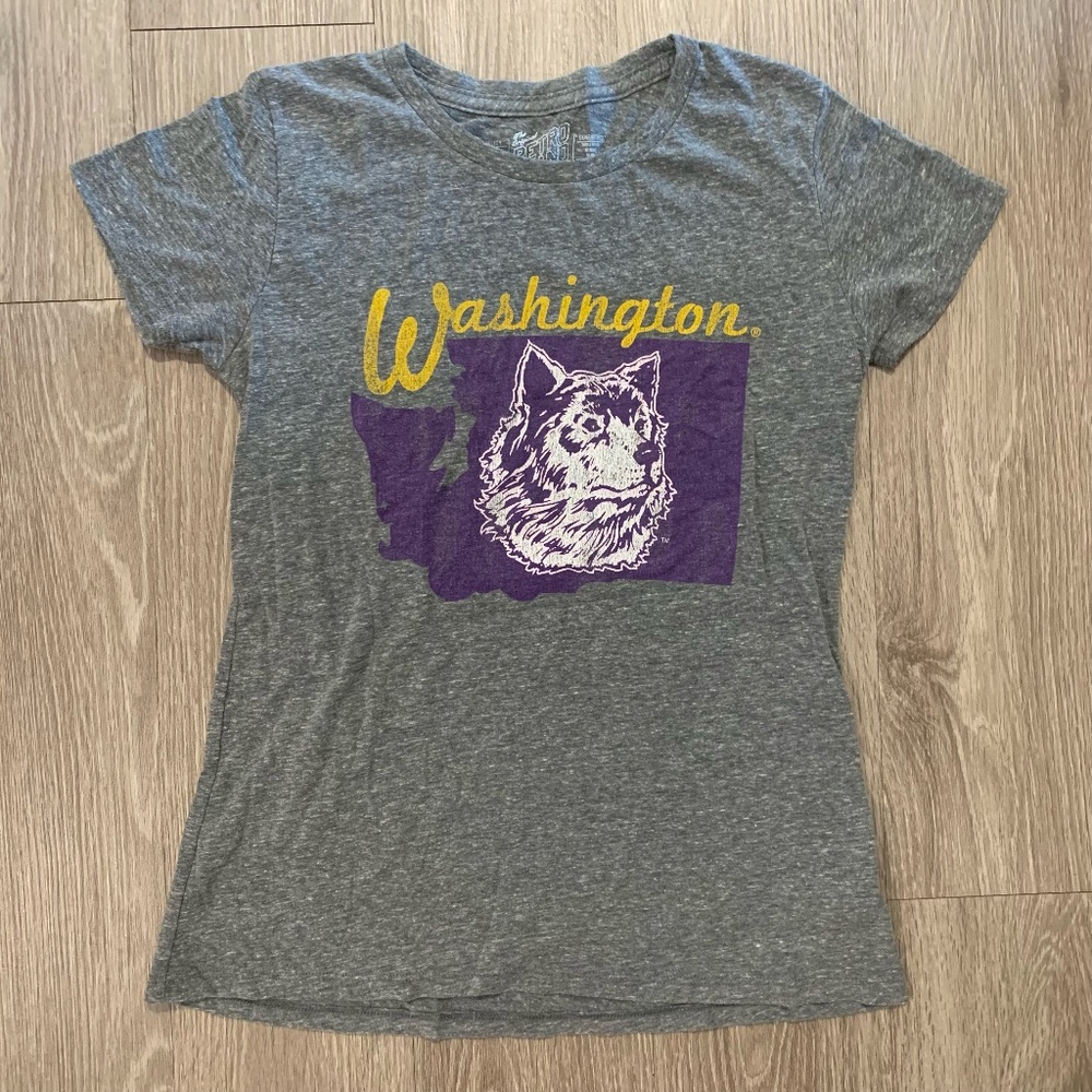 University of Washington Huskies Tee Shirt